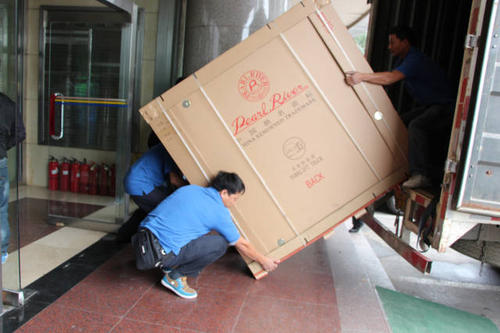 福安钢琴贵重工艺品无忧运